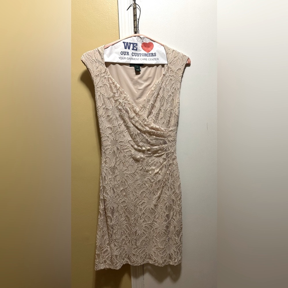 LAUREN RALPH LAUREN V NECK FLORAL NUDE STRETCH SIDE GATHER COCKTAIL DRESS (8)